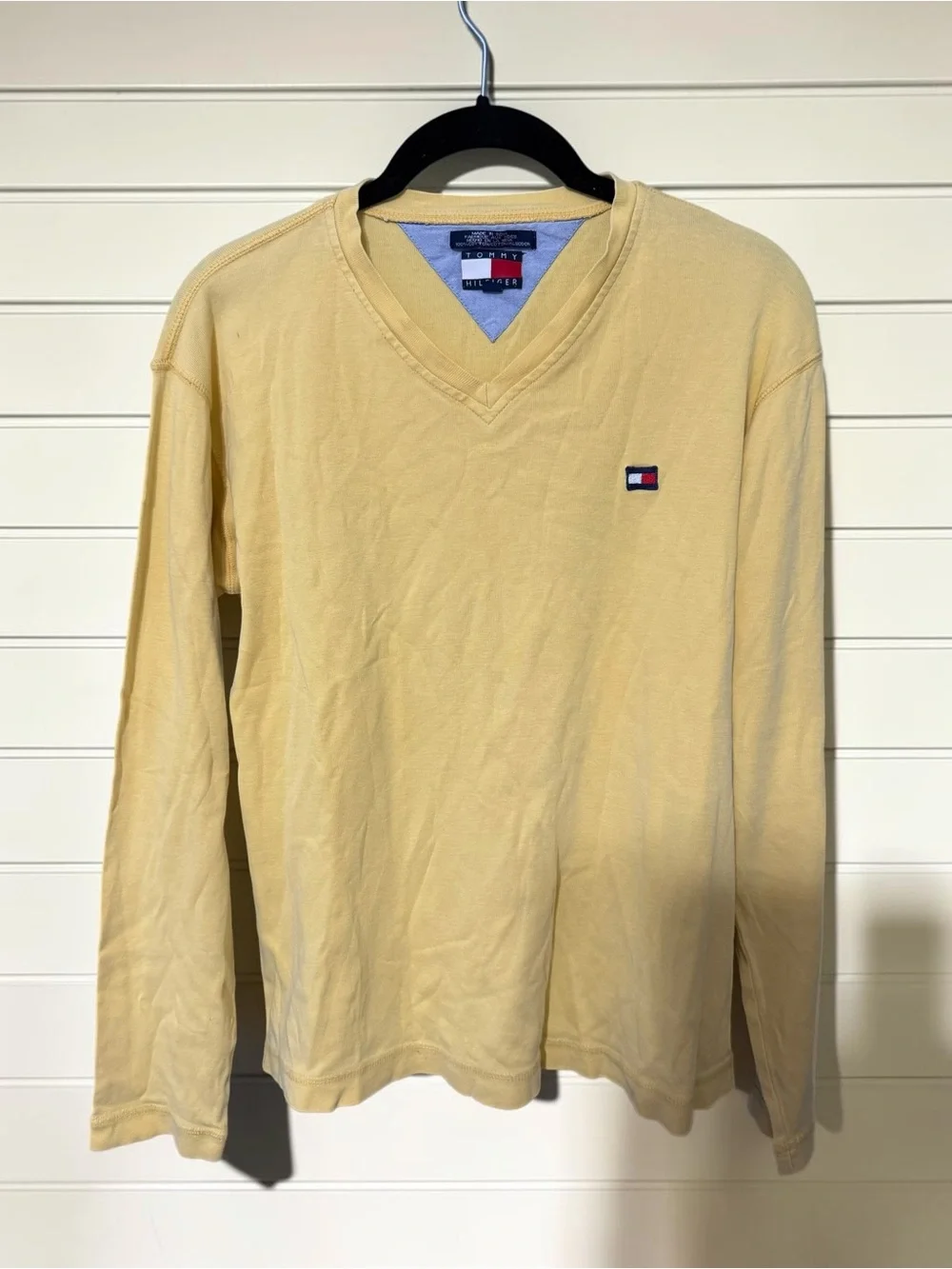 VTG 90s Tommy Hilfiger Butter Yellow V Neck Long Sleeve Tee Flag Logo Unisex L